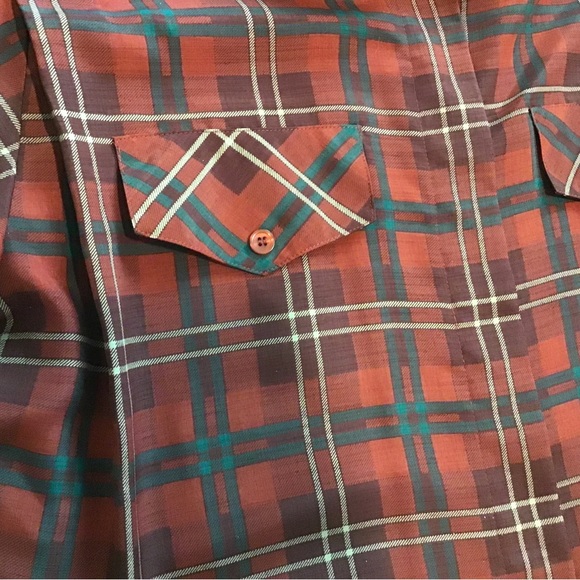 Schrader loose fit blouse.  Red and green plaid. - Picture 5 of 7